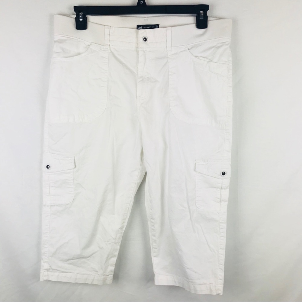 🌻Lee Relaxed Capri Pants.